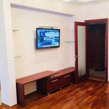 Продается 1-комнатная квартира, 43 м²