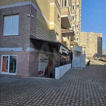 Продается Нежилое помещение, 96 м²