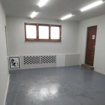 Сдается Нежилое помещение, 90 м²