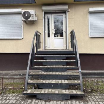 Сдается Нежилое помещение, 92 м²