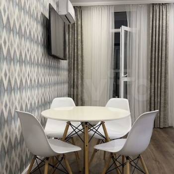 Сдается 1-комнатная квартира, 42 м²