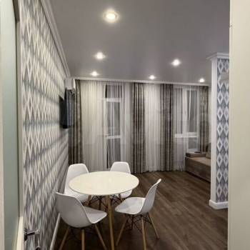 Сдается 1-комнатная квартира, 42 м²