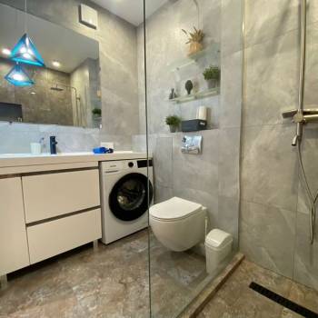 Сдается 1-комнатная квартира, 42 м²