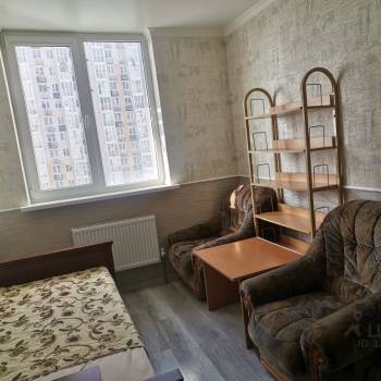 Сдается 1-комнатная квартира, 38 м²