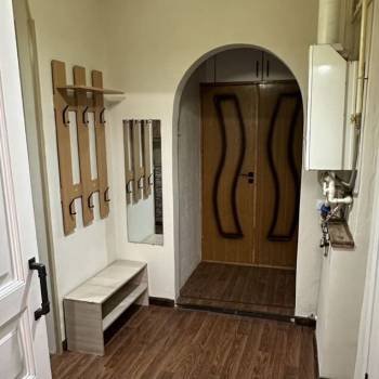 Сдается 2-х комнатная квартира, 60 м²