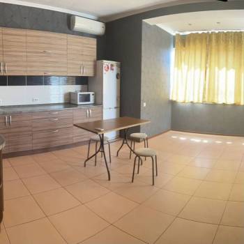 Сдается Многокомнатная квартира, 72 м²