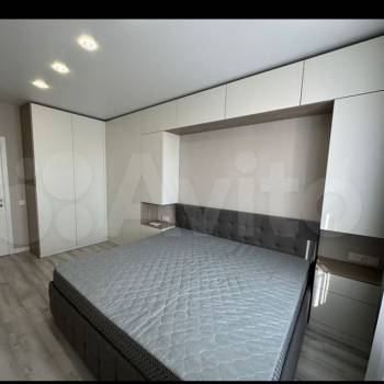 Сдается Многокомнатная квартира, 80 м²