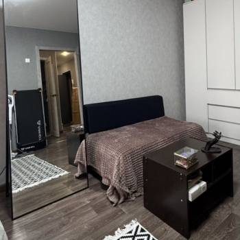 Продается 1-комнатная квартира, 32 м²