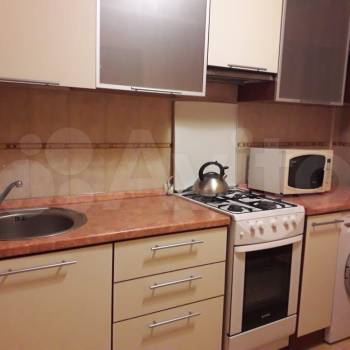 Сдается 1-комнатная квартира, 35 м²