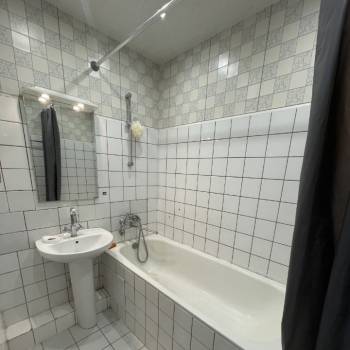 Продается 3-х комнатная квартира, 61,4 м²