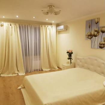 Продается 3-х комнатная квартира, 76,2 м²