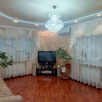 Продается 3-х комнатная квартира, 104 м²