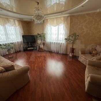 Продается 3-х комнатная квартира, 104 м²