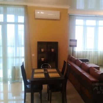 Продается 1-комнатная квартира, 61,5 м²