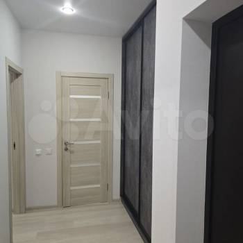 Сдается 1-комнатная квартира, 42 м²