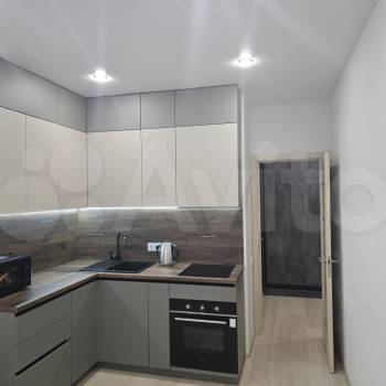 Сдается 1-комнатная квартира, 42 м²