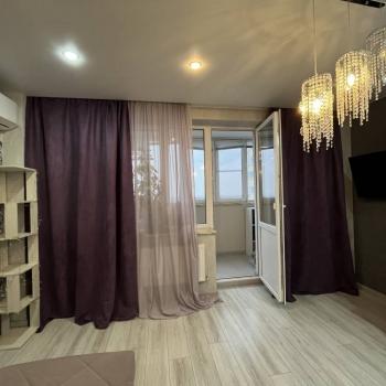 Продается 1-комнатная квартира, 35 м²