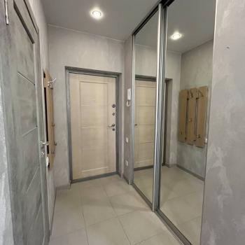 Продается 1-комнатная квартира, 35 м²