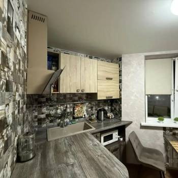 Продается 1-комнатная квартира, 40 м²