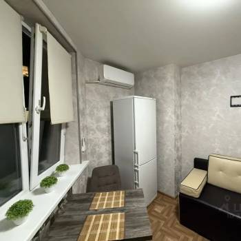 Продается 1-комнатная квартира, 40 м²