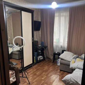 Продается 2-х комнатная квартира, 42 м²