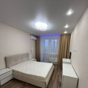 Сдается 2-х комнатная квартира, 63 м²