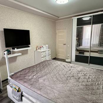 Продается 1-комнатная квартира, 48,3 м²