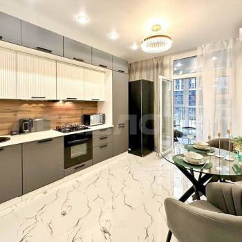 Сдается 2-х комнатная квартира, 60 м²