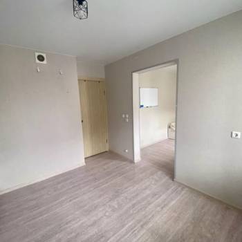 Продается 1-комнатная квартира, 27 м²
