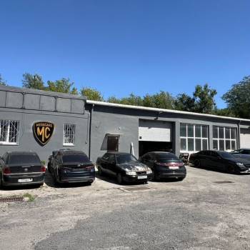 Сдается Нежилое помещение, 750 м²