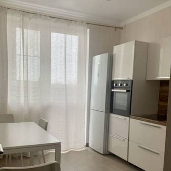 Сдается 1-комнатная квартира, 34 м²