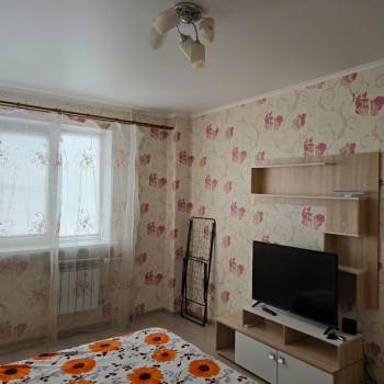 Сдается 1-комнатная квартира, 33 м²