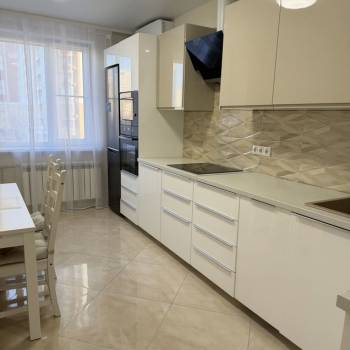 Сдается 2-х комнатная квартира, 57 м²