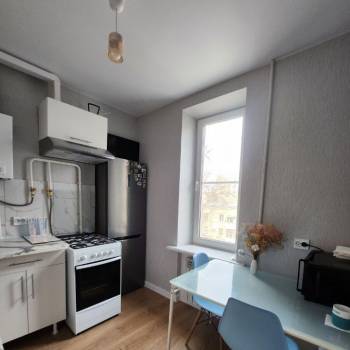 Сдается Многокомнатная квартира, 62,5 м²