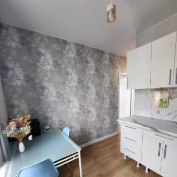 Сдается Многокомнатная квартира, 62,5 м²