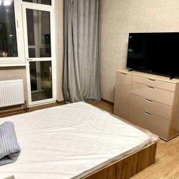 Продается 1-комнатная квартира, 35 м²