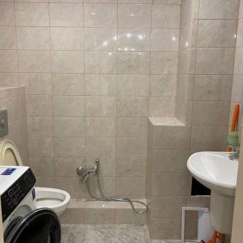 Сдается 2-х комнатная квартира, 90 м²