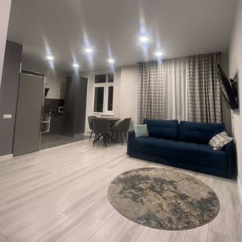 Продается 1-комнатная квартира, 35 м²