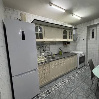 Сдается Многокомнатная квартира, 62 м²