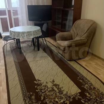 Сдается 1-комнатная квартира, 42,3 м²