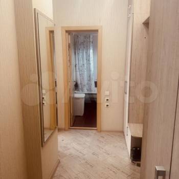 Сдается 1-комнатная квартира, 42 м²