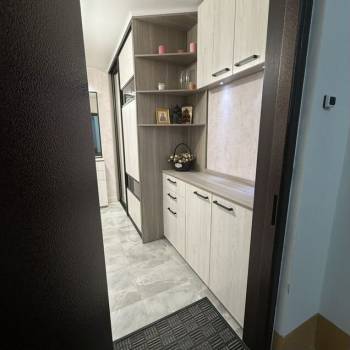 Продается 2-х комнатная квартира, 60,7 м²