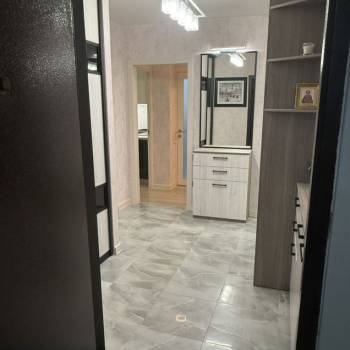 Продается 2-х комнатная квартира, 60,7 м²