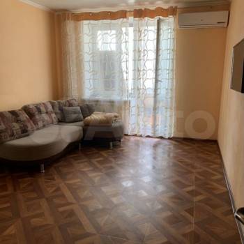 Сдается 1-комнатная квартира, 41 м²