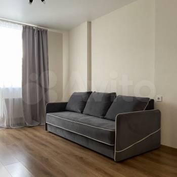 Сдается 1-комнатная квартира, 40 м²