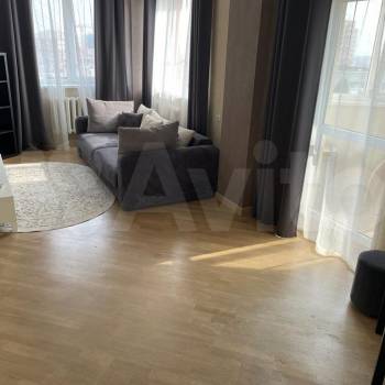 Сдается 2-х комнатная квартира, 67,6 м²