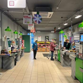 Сдается Нежилое помещение, 557 м²