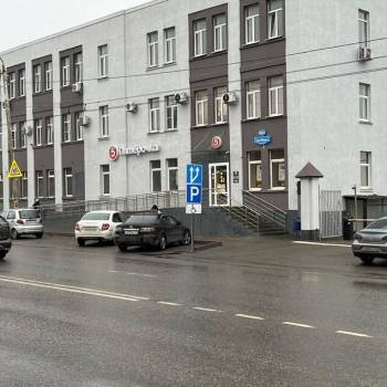 Сдается Нежилое помещение, 557 м²