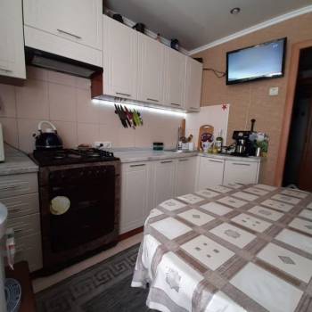 Продается 3-х комнатная квартира, 60 м²