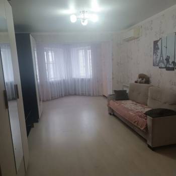 Сдается 1-комнатная квартира, 50,4 м²